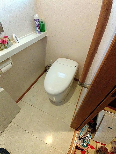 タンクレストイレ設置工事｜すっきりした空間で快適に（津市）