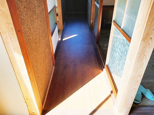 床下張替工事｜フワフワ・きしみを解消しました