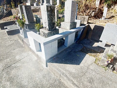 「コウキに頼んで良かった」のために。お墓の補修も、リフォームも一生懸命!