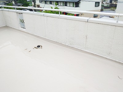 ベランダ防水工事！雨漏り対策もこれで安心です！（津市）