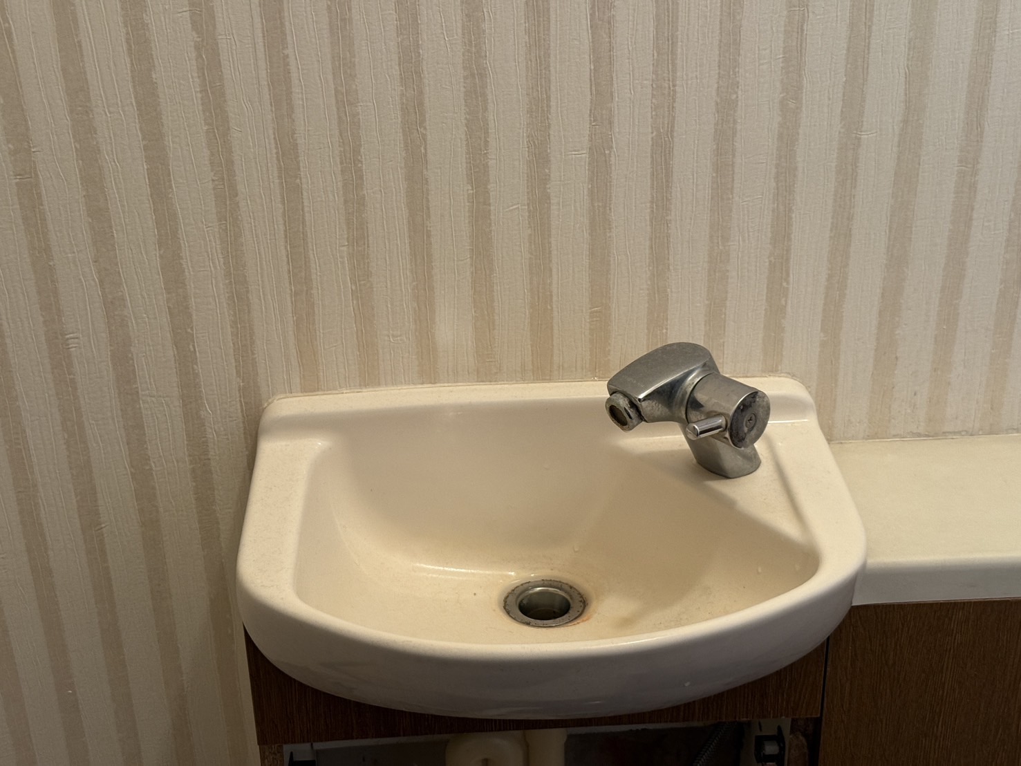 津市　水栓交換工事 施工Before写真