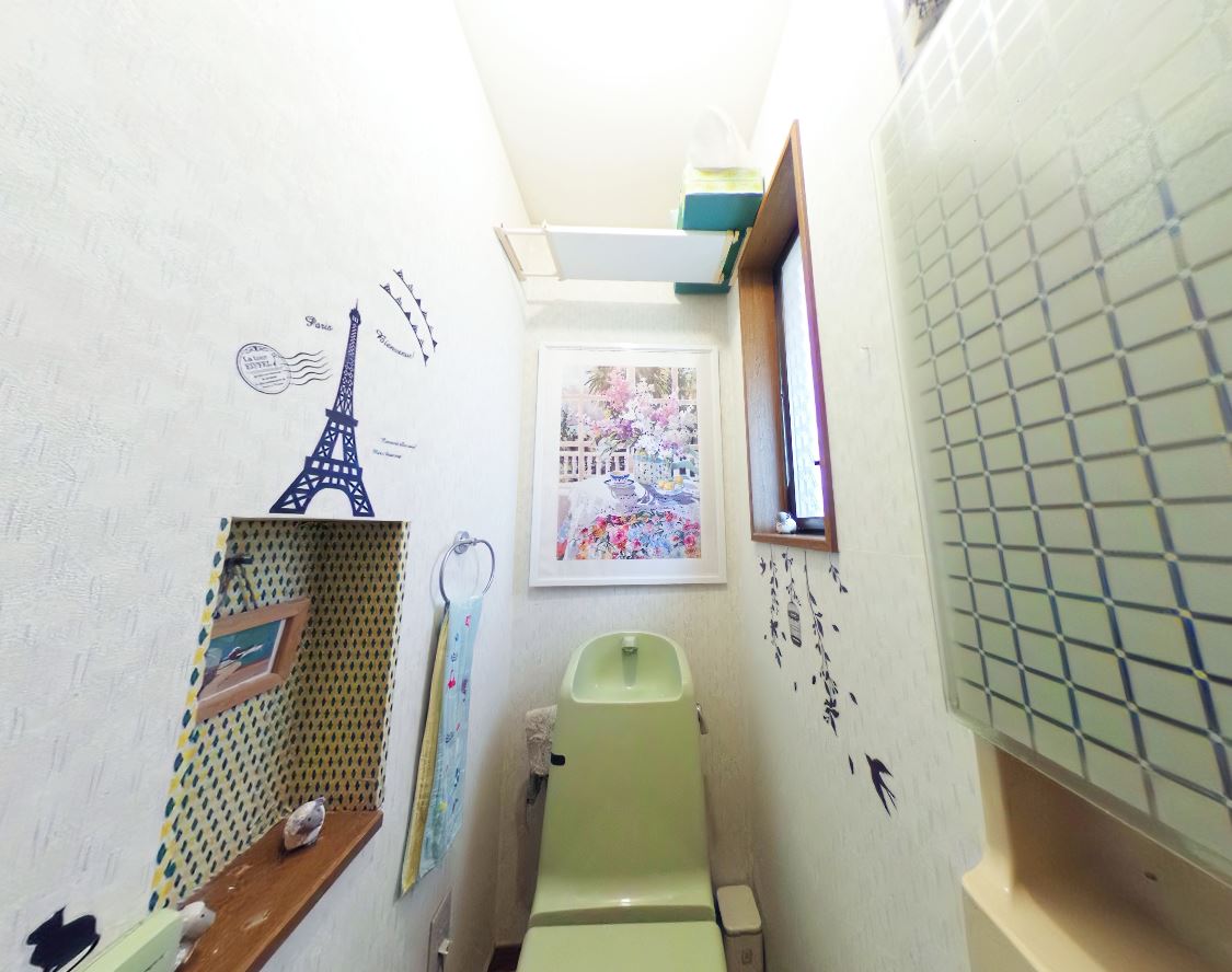 津市　トイレ改修工事 施工Before写真