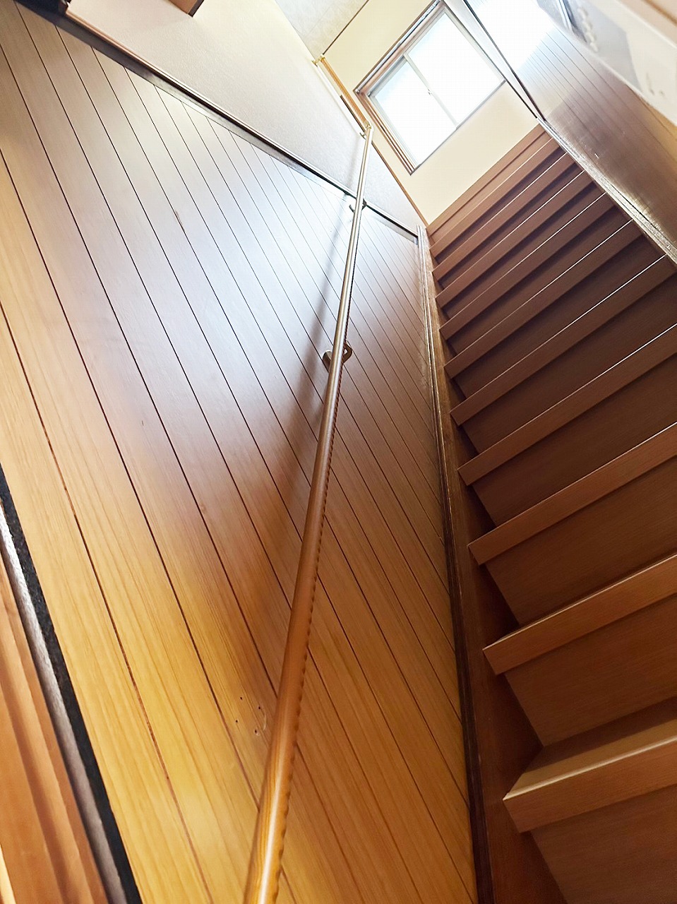 津市　階段手すり設置工事 施工後写真