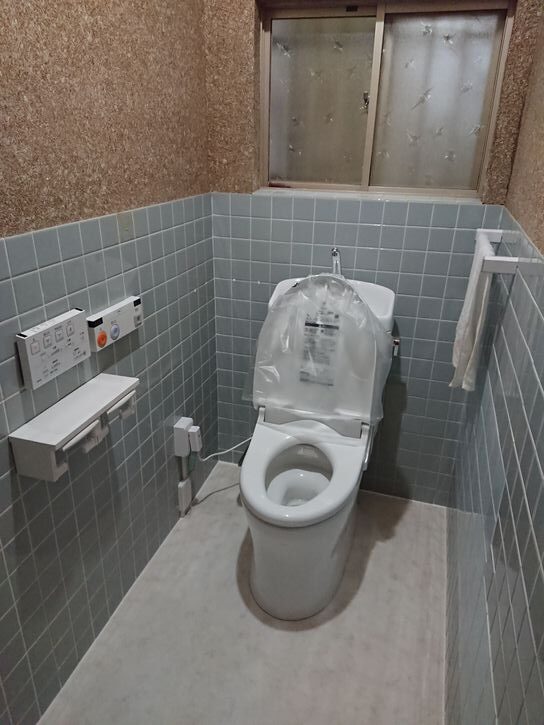 津市　トイレリフォーム工事 施工後写真